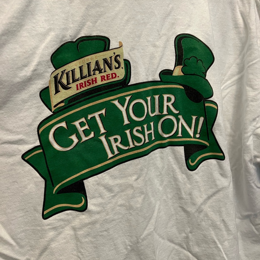 Unisex Vintage “Killians Get Your Irish On” T Shirt. Hanes XL (fits like a L)